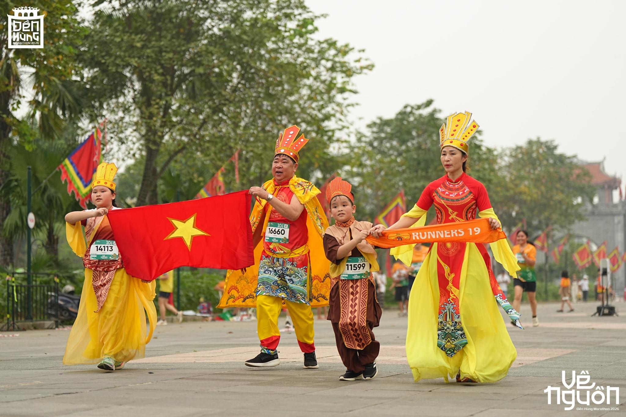 Giải chạy Marathon Đền Hùng 2026 đem lại trải nghiệm bất ngờ cho vận động viên Giải chạy Marathon Đền Hùng 2026 đem lại trải nghiệm bất ngờ cho vận động viên