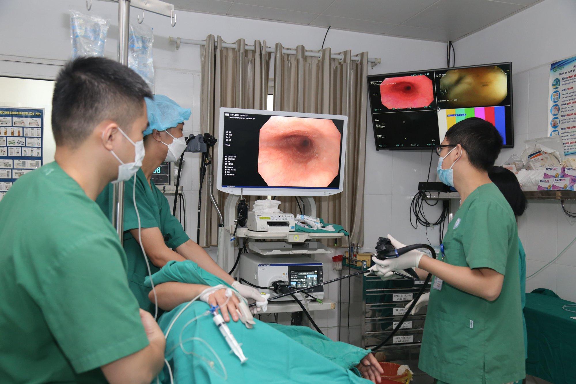 Bác sĩ Bạch Mai cảnh báo đến toàn bộ gia đình có người mắc ung thư dạ dày
