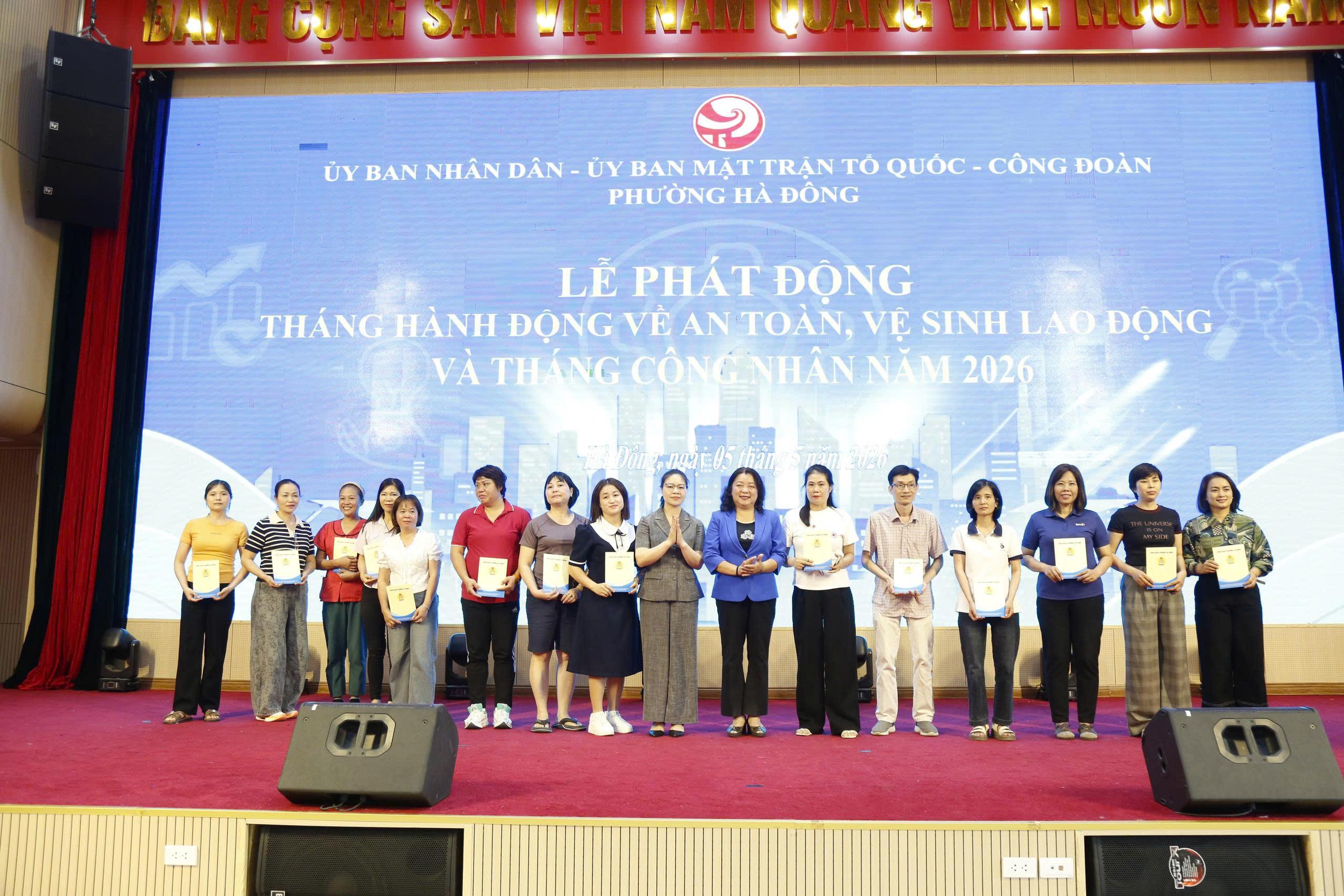 Phường Hà Đông phát động Tháng Công nhân và Tháng hành động về an toàn, vệ sinh lao động năm 2026