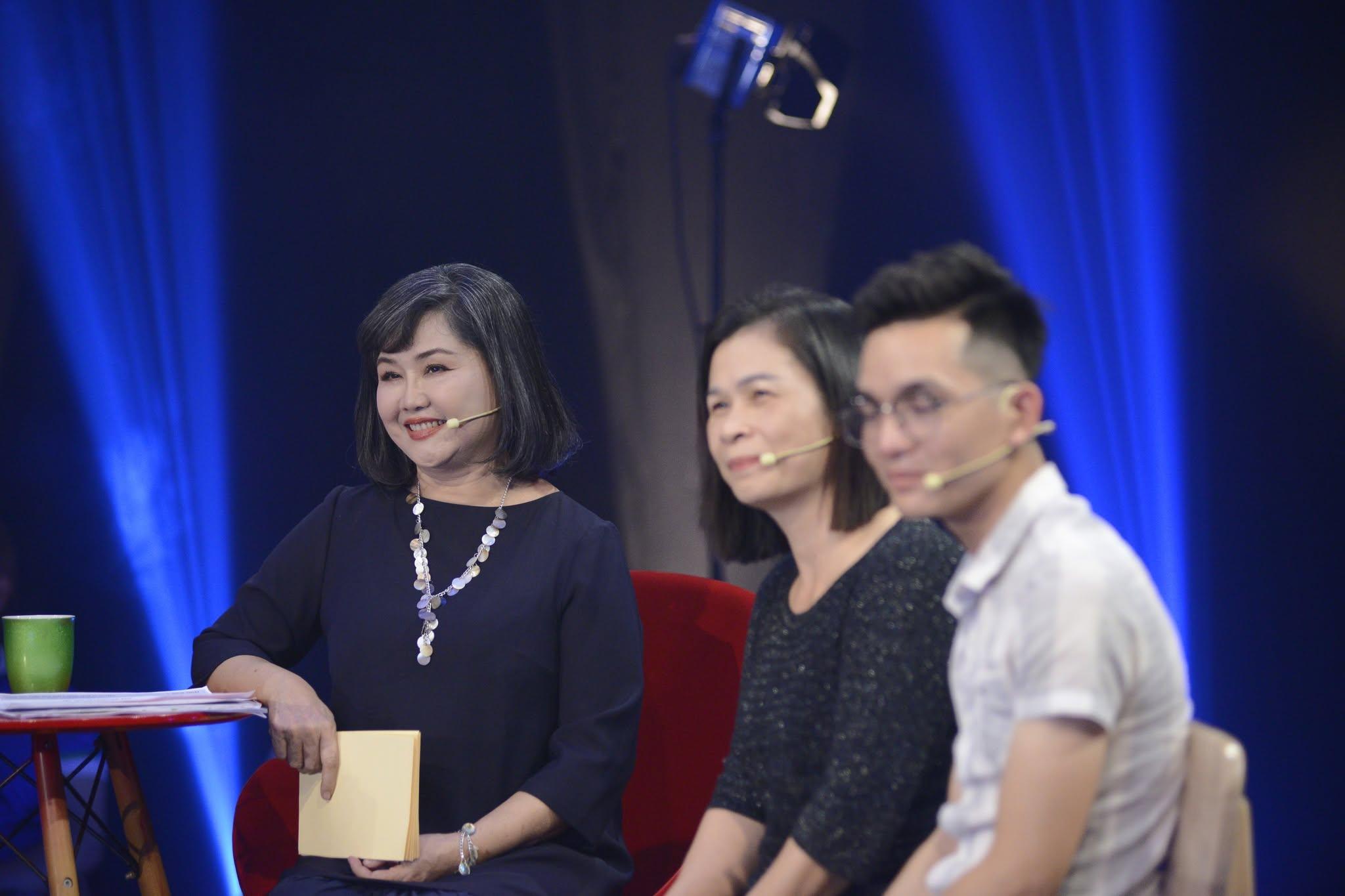 Chương trình 'nhân văn bậc nhất' dừng phát sóng trên VTV Chương trình 'nhân văn bậc nhất' dừng phát sóng trên VTV