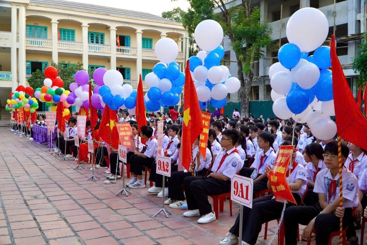 Phường Bỉm Sơn rộn ràng ngày khai trường giữa những đổi thay