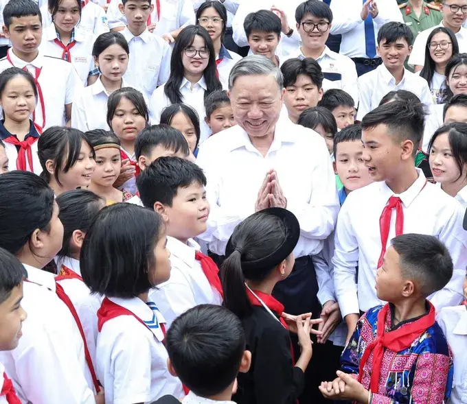 Thư của Tổng Bí thư, Chủ tịch nước Tô Lâm gửi ngành giáo dục nhân dịp Khai giảng năm học mới Thư của Tổng Bí thư, Chủ tịch nước Tô Lâm gửi ngành giáo dục nhân dịp Khai giảng năm học mới