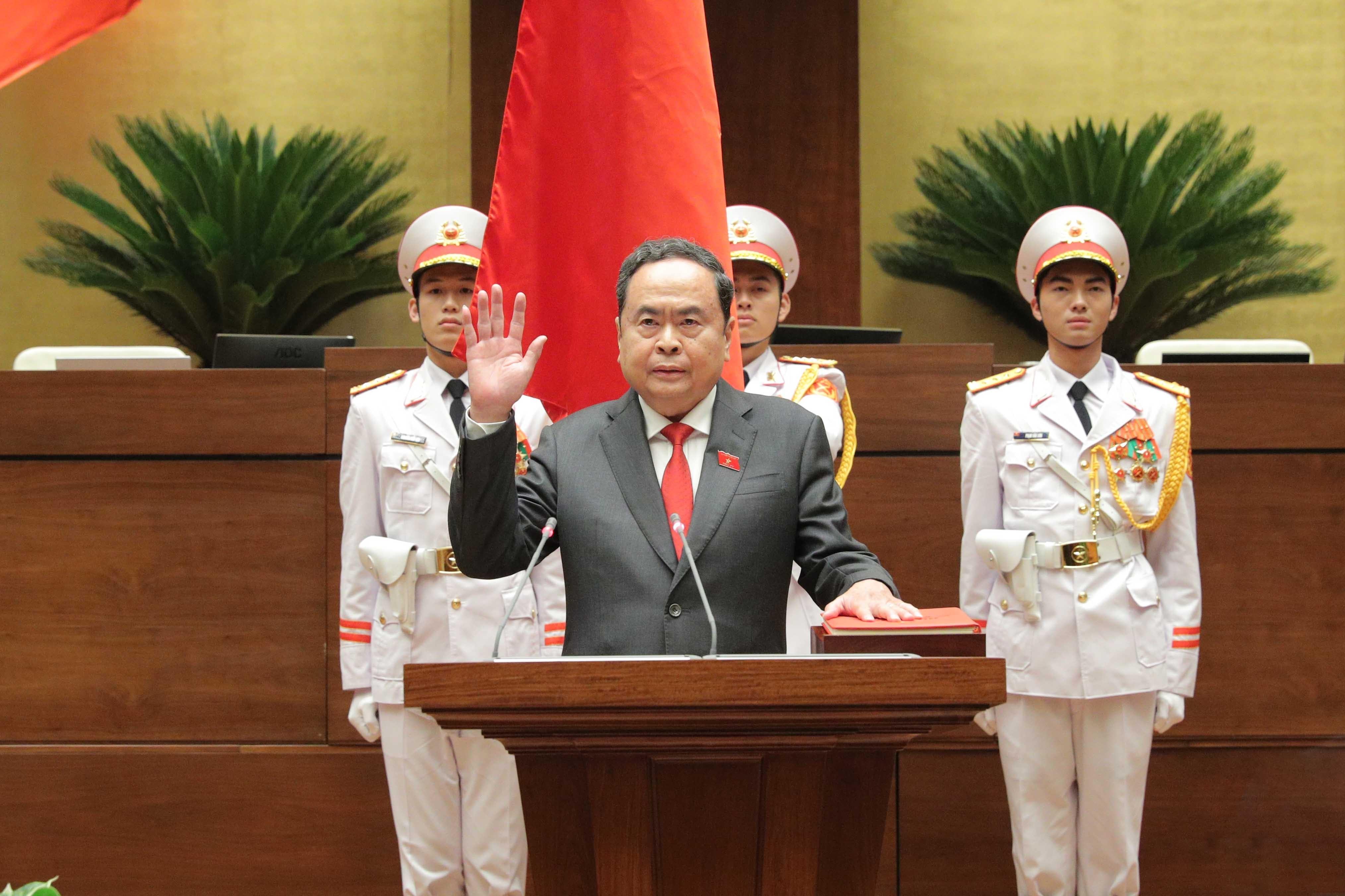 Điện và thư chúc mừng đồng chí Trần Thanh Mẫn được bầu giữ chức Chủ tịch Quốc hội khóa XVI