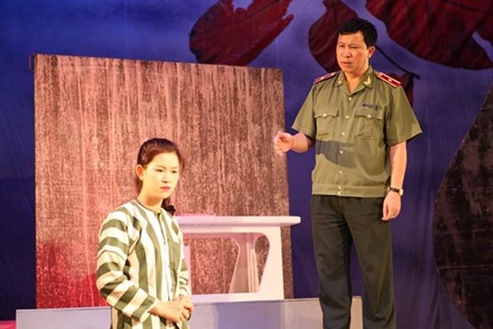 NSND duy nhất của Việt Nam mang hàm Thiếu tướng Công an, nổi tiếng với vai diễn cố Thủ tướng Phạm Văn Đồng
