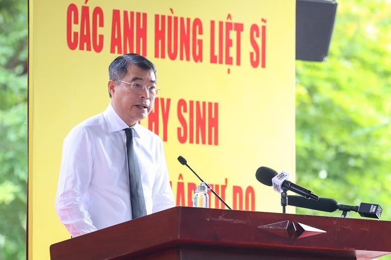 Phát biểu của Thủ tướng Lê Minh Hưng tại lễ triển khai tìm kiếm, quy tập hài cốt liệt sĩ tại Công viên Lê Thị Riêng Phát biểu của Thủ tướng Lê Minh Hưng tại lễ triển khai tìm kiếm, quy tập hài cốt liệt sĩ tại Công viên Lê Thị Riêng