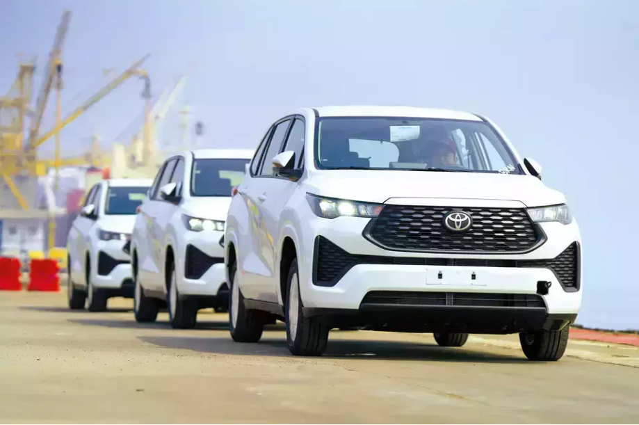 Nền kinh tế lớn nhất Đông Nam Á thúc giục Toyota rời khỏi Thái Lan