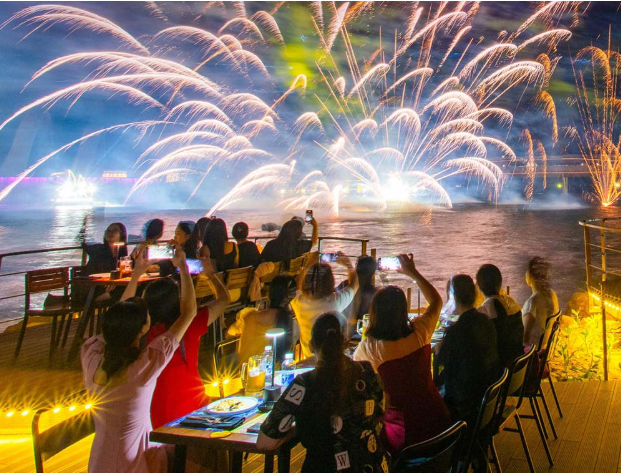 Du lịch Việt Nam "thắng lớn" Tết Dương lịch 2026: Doanh thu nghìn tỉ và những kỷ lục mới