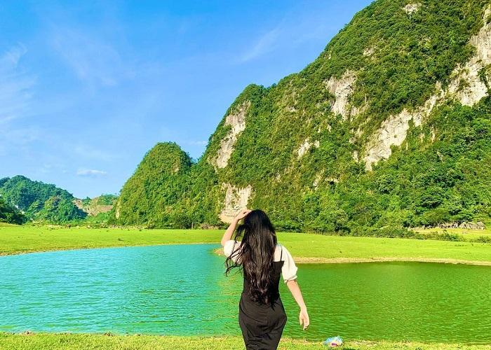 hao-nguyen-dong-lam-xanh-muot-nhu-tranh.-anh--chuhuong3010_1786074596.jpeg