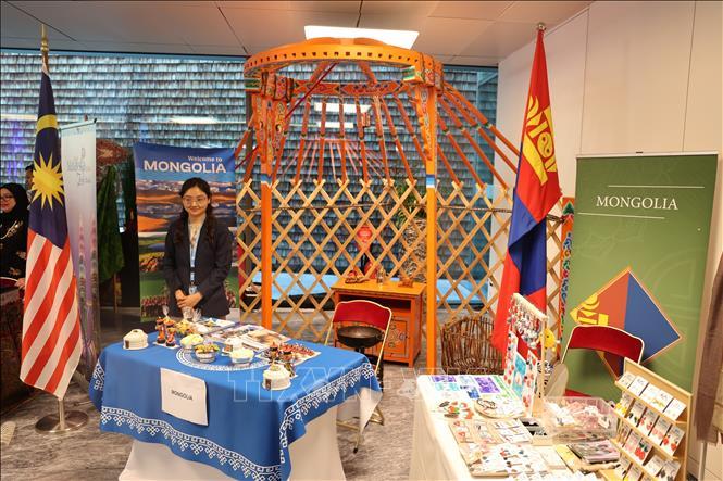 Việt Nam tham dự Lễ hội châu Á 2026 tại Geneva với sản phẩm đặc trưng và tinh hoa ẩm thực Việt Nam tham dự Lễ hội châu Á 2026 tại Geneva với sản phẩm đặc trưng và tinh hoa ẩm thực