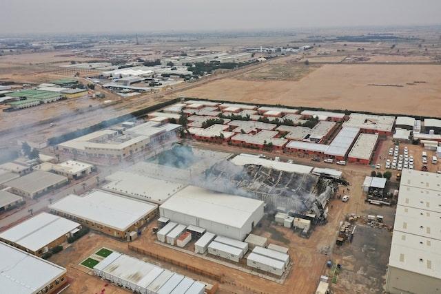 Láng giềng Iran sẵn sàng tung ra 3,4 triệu thùng dầu mỗi ngày