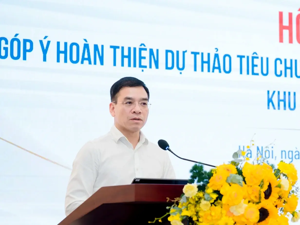 Xây dựng bộ tiêu chuẩn chất lượng bệnh viện nâng cao: Hướng tới người bệnh và tiệm cận chuẩn quốc tế