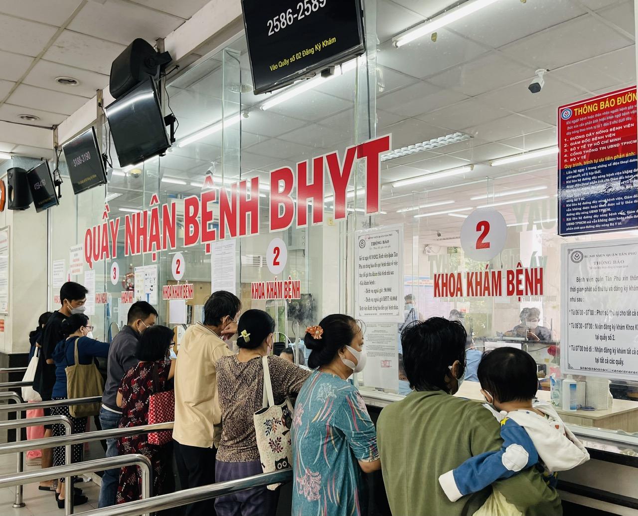Trần đóng bảo hiểm nâng lên 50,6 triệu đồng, tăng hàng loạt trợ cấp ốm đau, thai sản