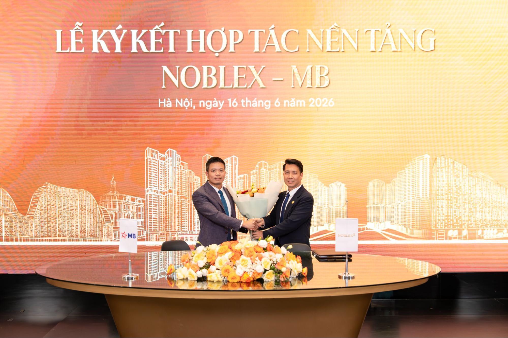 NobleX và Ngân hàng MB ký kết hợp tác ra mắt giải pháp trực tuyến toàn diện đầu tiên trên thị trường dành cho người mua nhà NobleX và Ngân hàng MB ký kết hợp tác ra mắt giải pháp trực tuyến toàn diện đầu tiên trên thị trường dành cho người mua nhà
