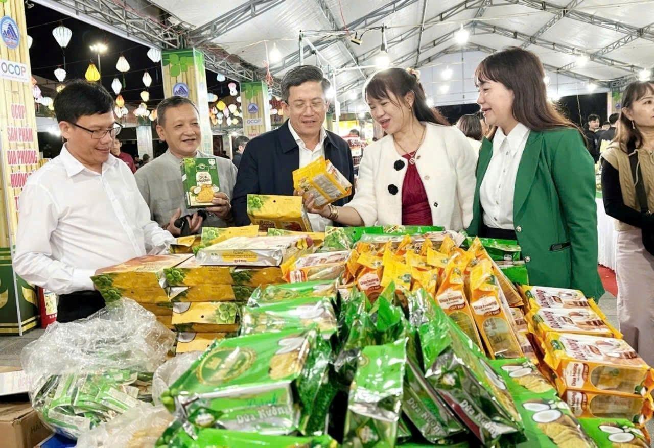 Sản phẩm OCOP tăng tốc mở rộng thị trường tiêu thụ