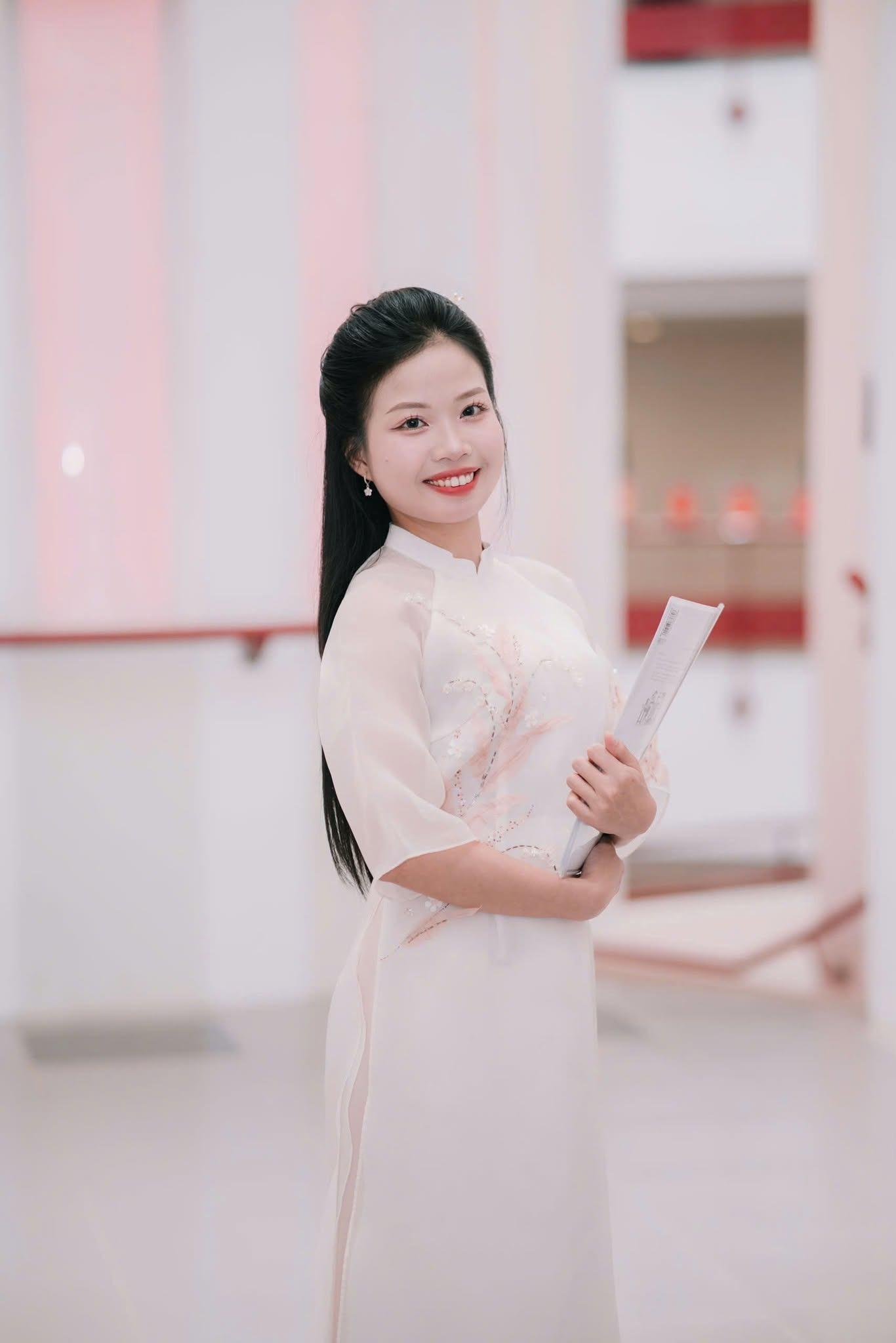 thuy-linh-1_1791444659.jpg