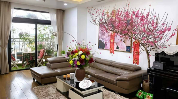 Cách mượn cây xanh và ánh sáng để thổi hồn Tết vào nếp nhà