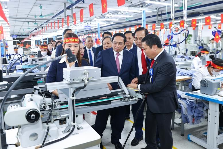 May 10 góp phần khẳng định vị thế cường quốc xuất khẩu dệt may Việt Nam