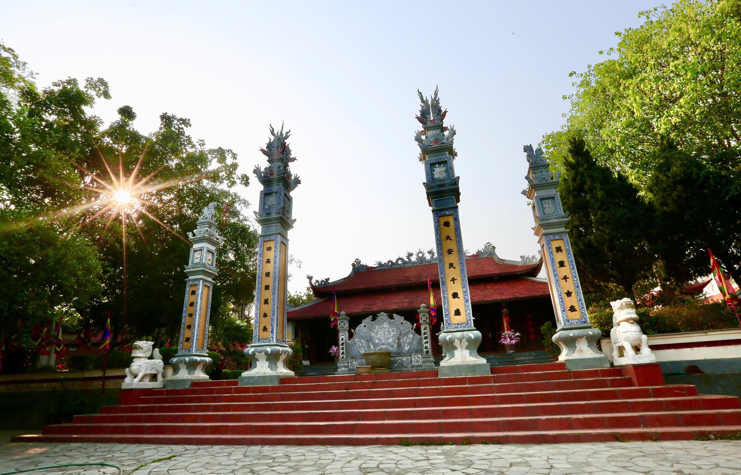 Trang trọng tổ chức Lễ kỷ niệm 1778 năm ngày mất Anh hùng dân tộc Triệu Thị Trinh tại Phủ Cẩm Linh Từ