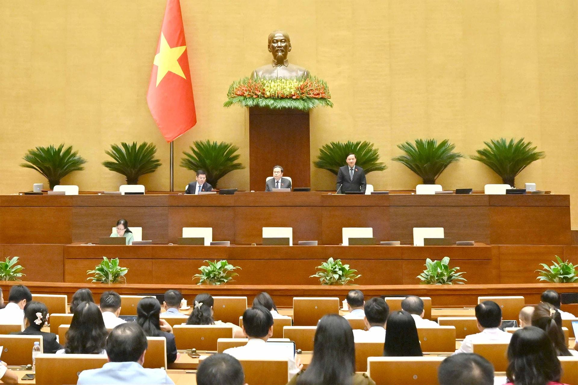 Bổ sung đối tượng yếu thế khác, bảo đảm tốt hơn quyền tiếp cận thông tin của công dân