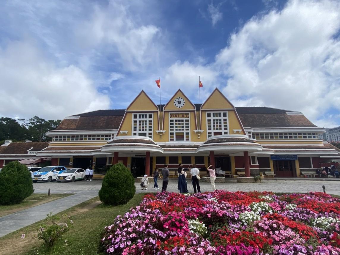 Huy động hơn 88 tỷ đồng 'hồi sinh' nhà ga cao nhất Việt Nam: Từng là biểu tượng đường sắt độc nhất Đông Dương, nằm ở độ cao 1.500m