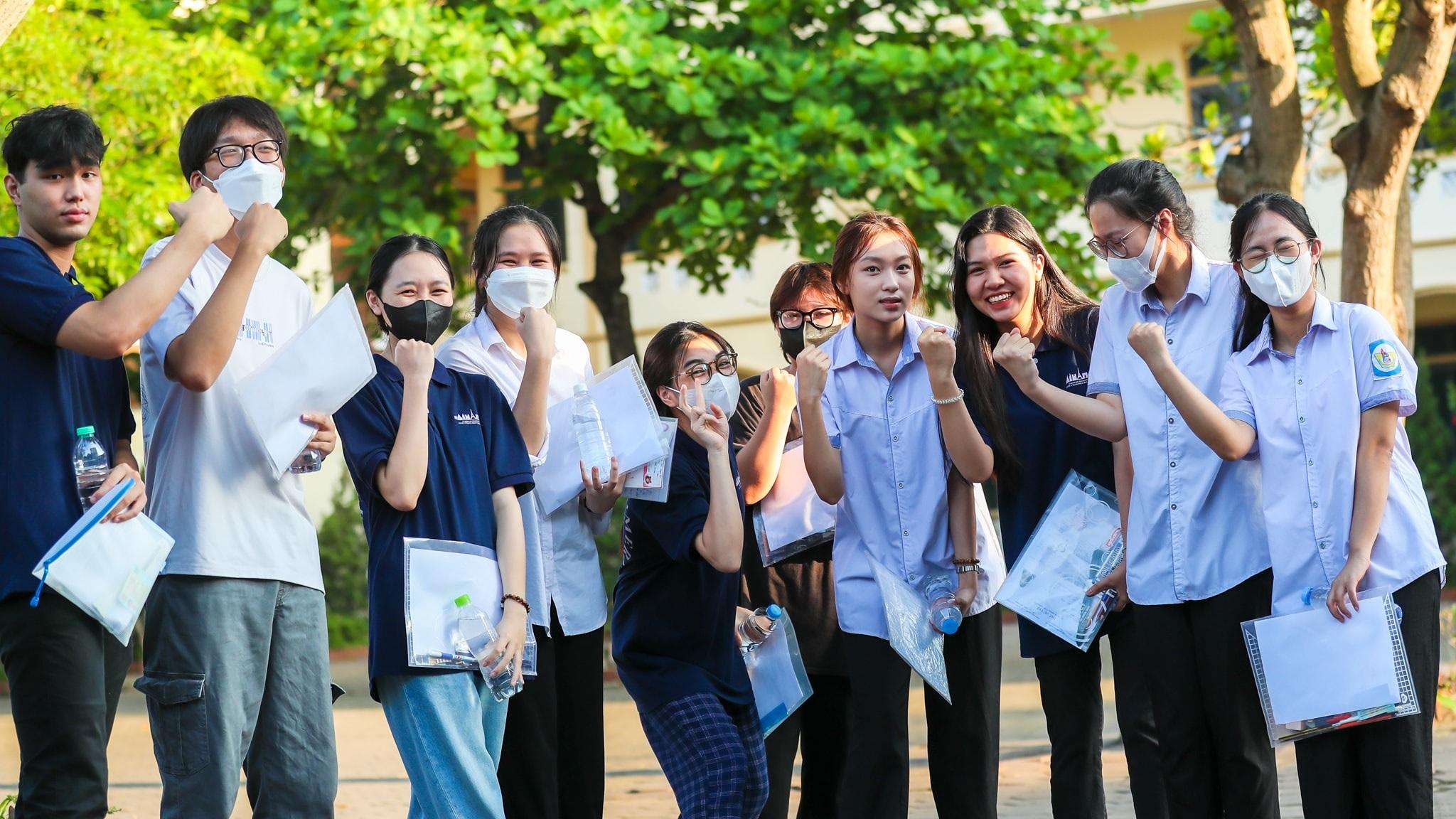 Một thành phố miễn phí xe buýt cho thí sinh và giáo viên tham gia kỳ thi tốt nghiệp THPT 2026 Một thành phố miễn phí xe buýt cho thí sinh và giáo viên tham gia kỳ thi tốt nghiệp THPT 2026