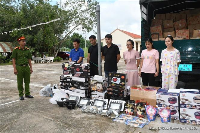 Triệt phá đường dây bán hàng gia dụng giả, 6 đối tượng bị bắt sau khi thu lợi hàng tỷ đồng