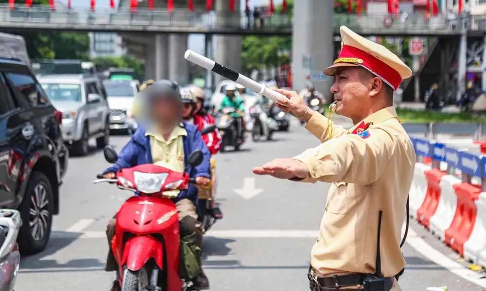 phanluonggiaothong_1783602404.jpg