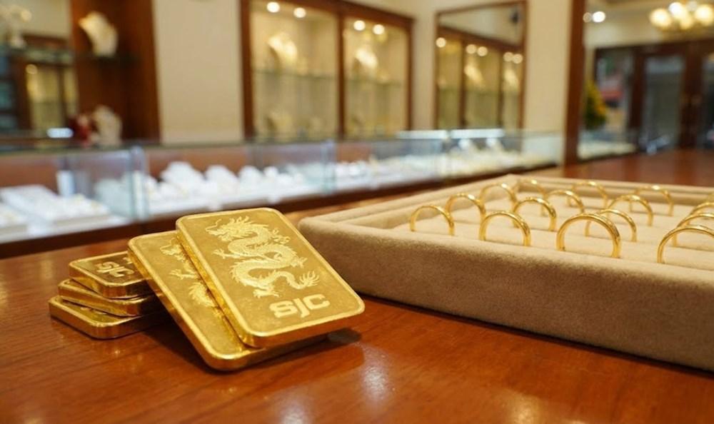 Giá vàng bốc hơi hàng triệu đồng trước biến động địa chính trị và áp lực từ Fed Giá vàng bốc hơi hàng triệu đồng trước biến động địa chính trị và áp lực từ Fed