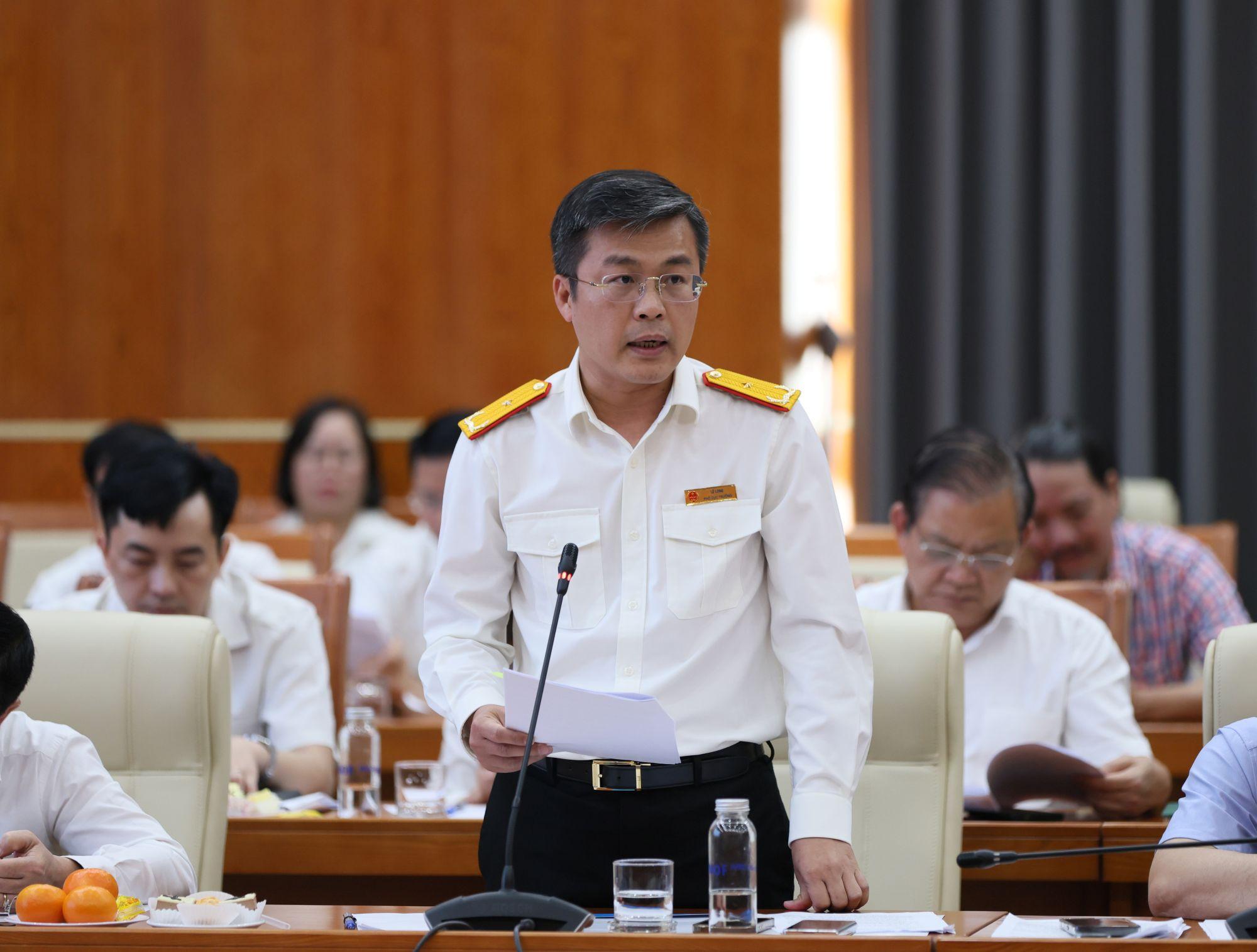 Hơn 300 doanh nghiệp nghìn tỷ báo lỗ: Cơ quan thuế vào cuộc rà soát Hơn 300 doanh nghiệp nghìn tỷ báo lỗ: Cơ quan thuế vào cuộc rà soát