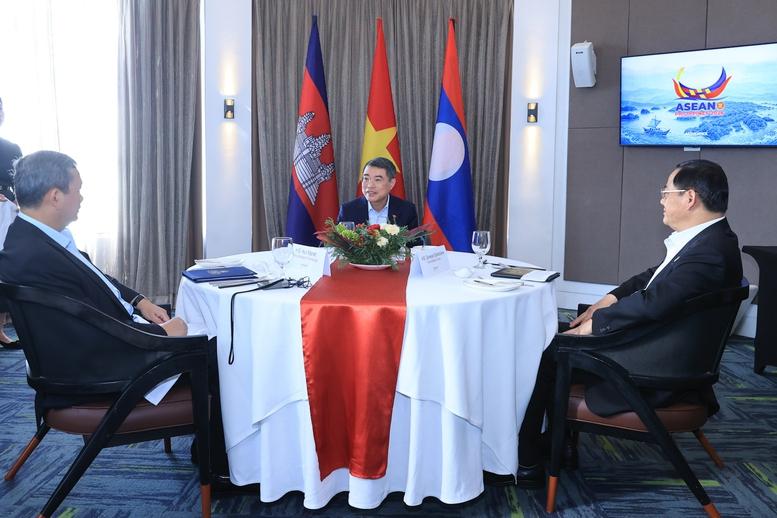 lao_1778377285.jpg