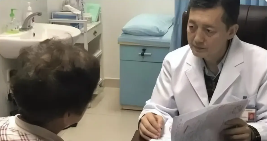 Giáo sư ung thư nổi tiếng qua đời chỉ sau 1 năm mắc bệnh và lời cảnh tỉnh sâu sắc: Người hiểu rõ về ung thư cũng không thể ngăn chặn nó Giáo sư ung thư nổi tiếng qua đời chỉ sau 1 năm mắc bệnh và lời cảnh tỉnh sâu sắc: Người hiểu rõ về ung thư cũng không thể ngăn chặn nó
