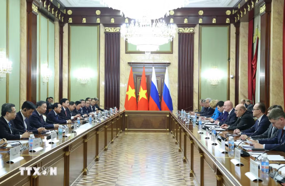 lam-02_1789005940.png