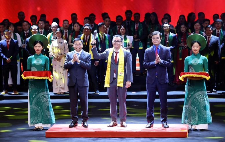 Thế hệ doanh nhân trẻ hôm nay mang một sứ mệnh mới Thế hệ doanh nhân trẻ hôm nay mang một sứ mệnh mới