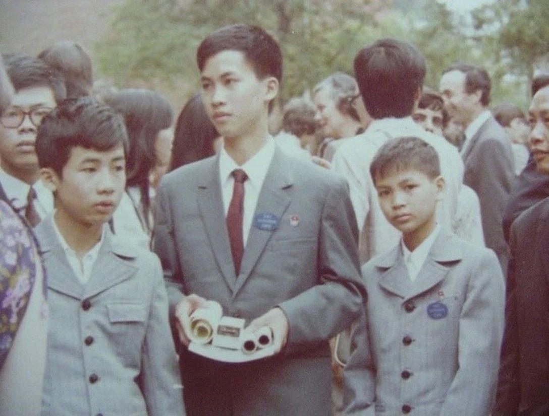 'Thần đồng' người Việt duy nhất giành giải đặc biệt Olympic Toán quốc tế: Gần nửa thế kỷ chưa ai lặp lại, người thầy đứng sau loạt Huy chương Vàng của hậu thế