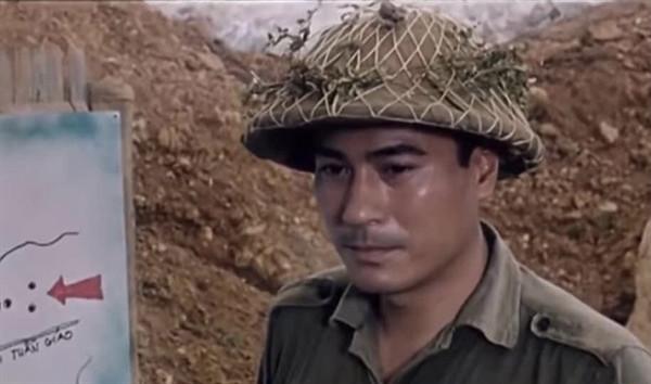 NSND 'đào hoa nhất màn ảnh Việt' mang quân hàm Thượng tá: Có hàng trăm người tình trên phim từ Nam ra Bắc, ngoài đời chung thuỷ với mối tình đầu năm 18 tuổi NSND 'đào hoa nhất màn ảnh Việt' mang quân hàm Thượng tá: Có hàng trăm người tình trên phim từ Nam ra Bắc, ngoài đời chung thuỷ với mối tình đầu năm 18 tuổi