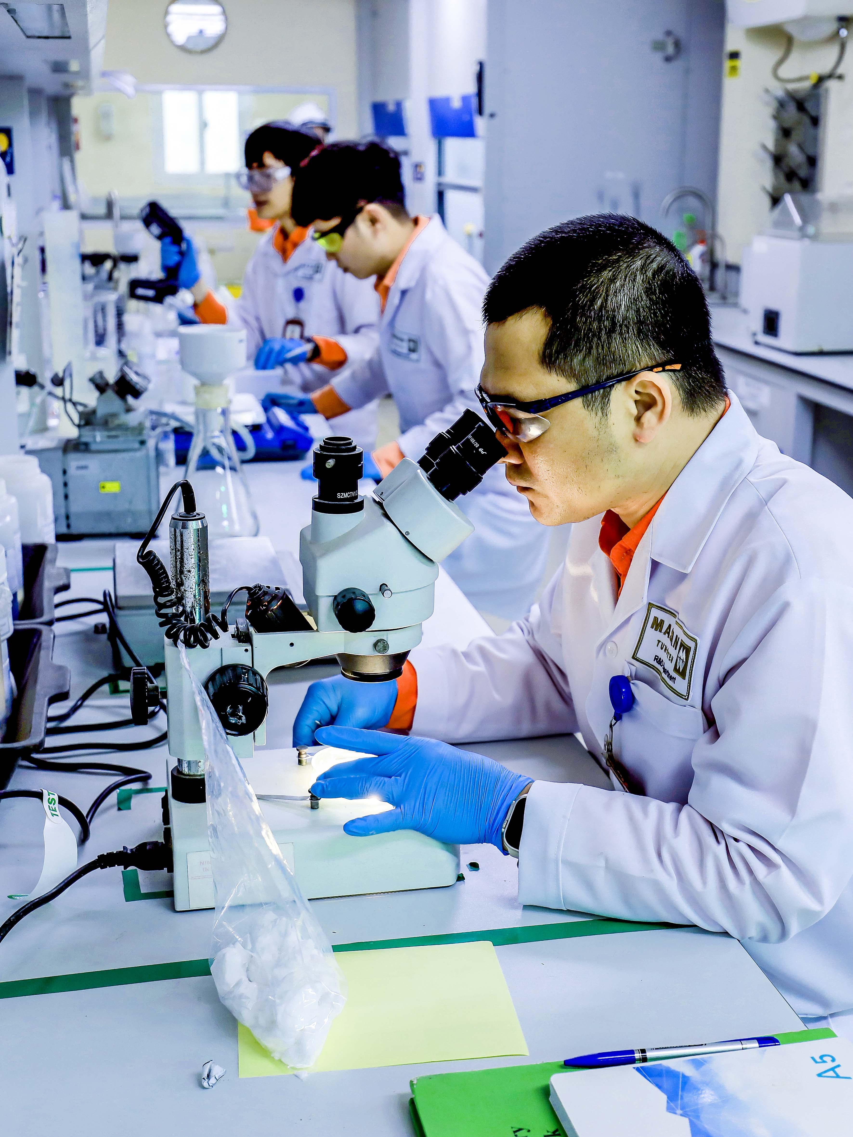nghien-cuu-phat-trien-san-pham-tai-masan-high-tech-materials_1778553201.jpg