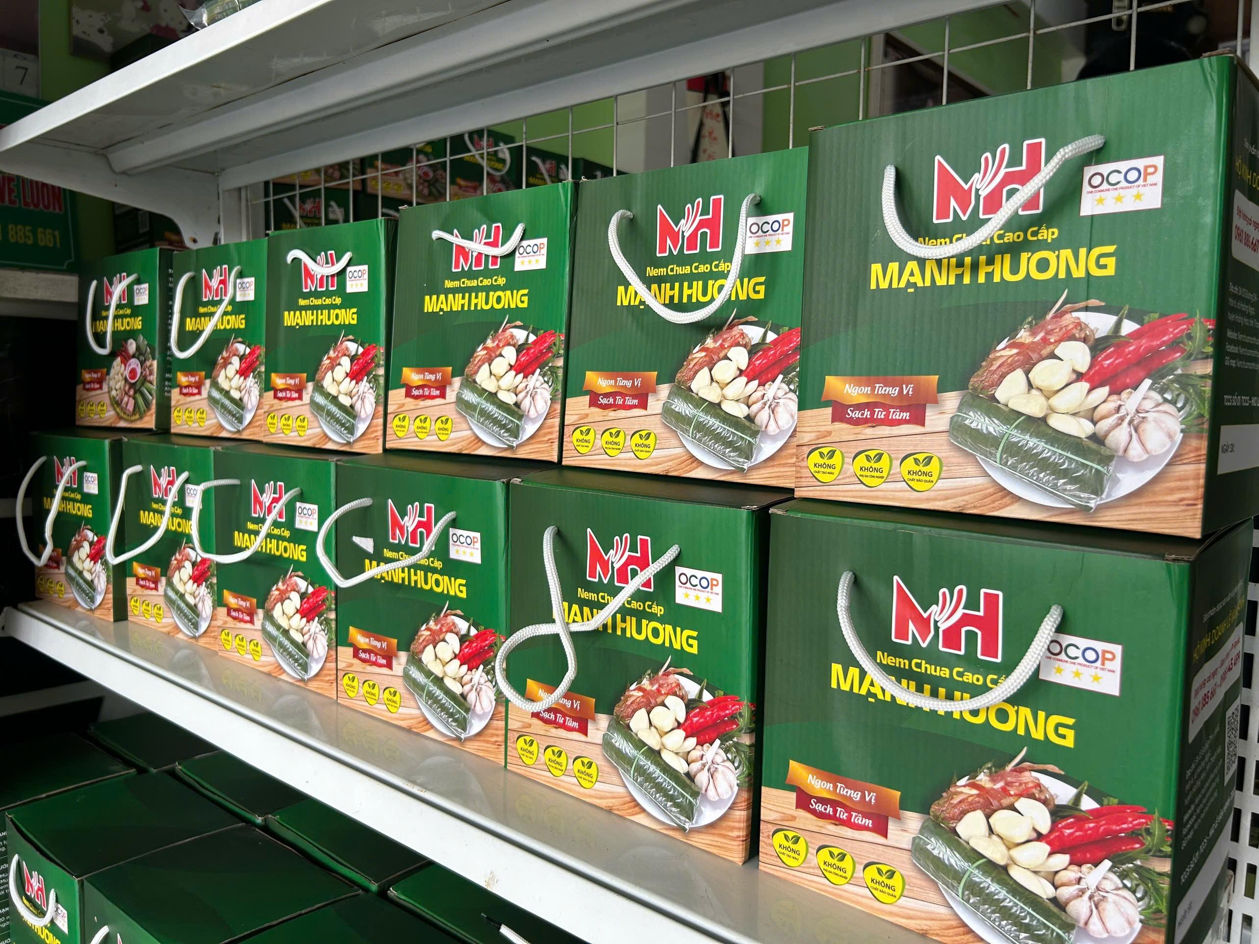 Nem chua Mạnh Hương – Giữ trọn hương vị nem chua xứ Thanh