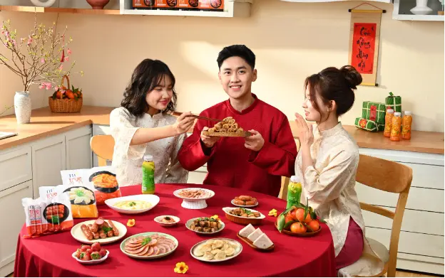 Tết này thảnh thơi bếp núc: Mẹ khéo chọn thực đơn gọn nhẹ để tận hưởng mùa xuân