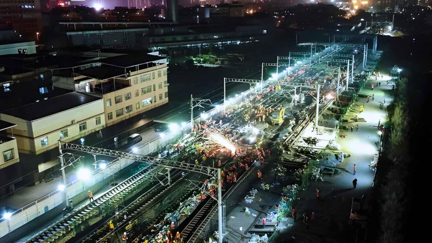 china-overnight-high-speed-rail-construction-night-shift_1773394347.jpg