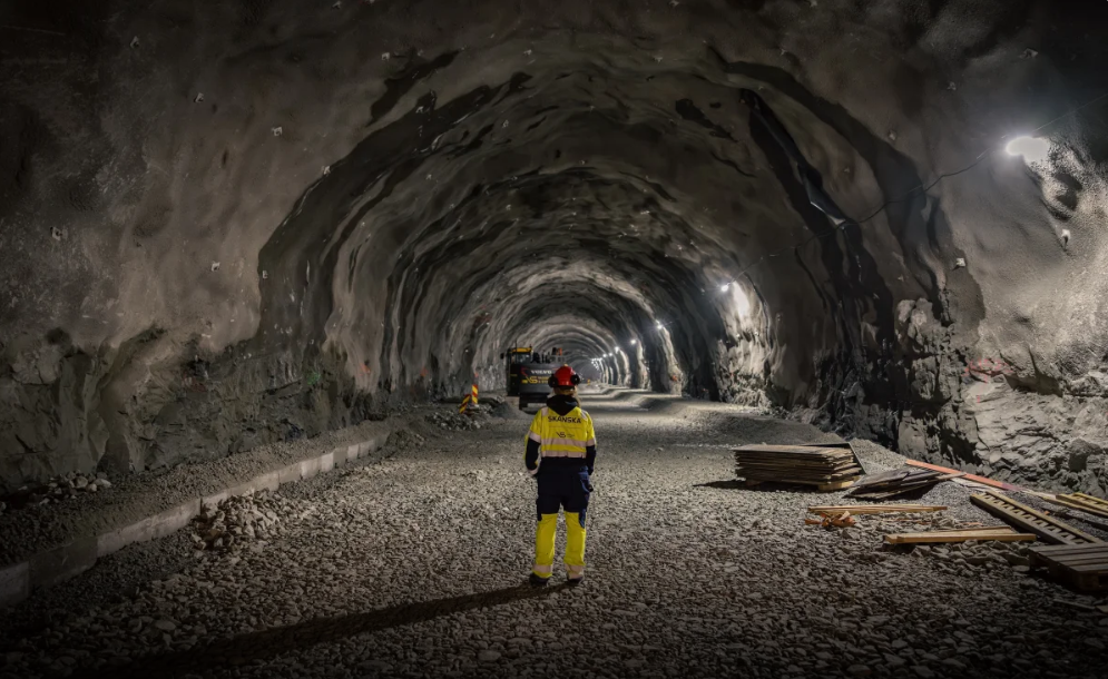 Huy động 67.300 tỷ đồng cùng công nghệ hiện đại nhất, xây dựng hầm đường bộ dưới biển sâu nhất thế giới, dự kiến hoàn thành vào năm 2033