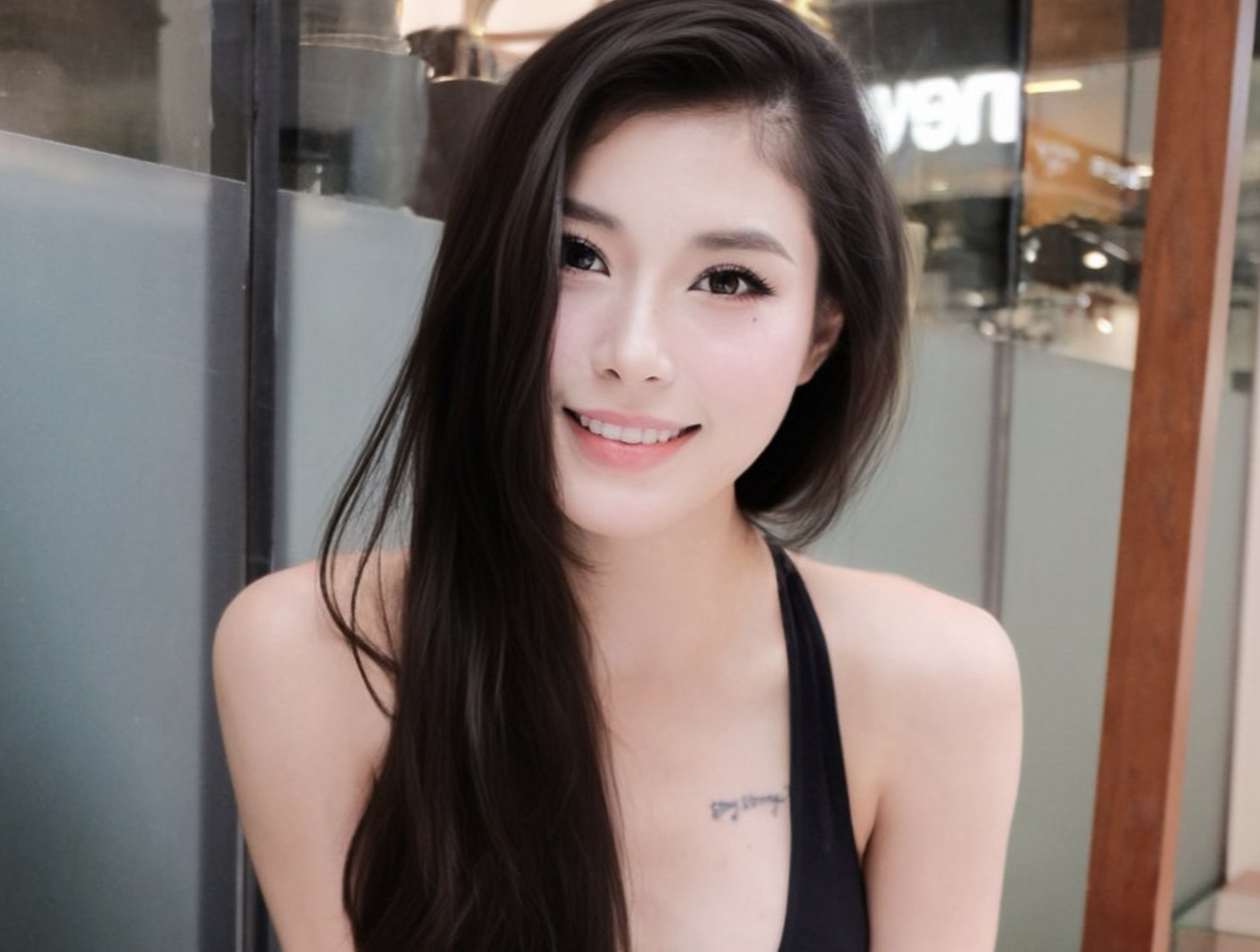 MC VTV cao 1,76m từng là 'hoa khôi bóng chuyền': Lọt top 10 Hoa hậu Hoàn vũ Việt Nam, bất ngờ giải nghệ ở tuổi 19