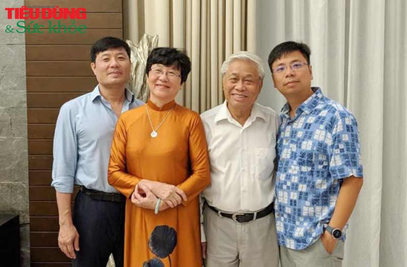 Nhà thơ, nhà báo nổi tiếng VN có con là 'thần đồng' Toán học lừng danh, làm Giám đốc viện nghiên cứu dữ liệu của tỷ phú Phạm Nhật Vượng