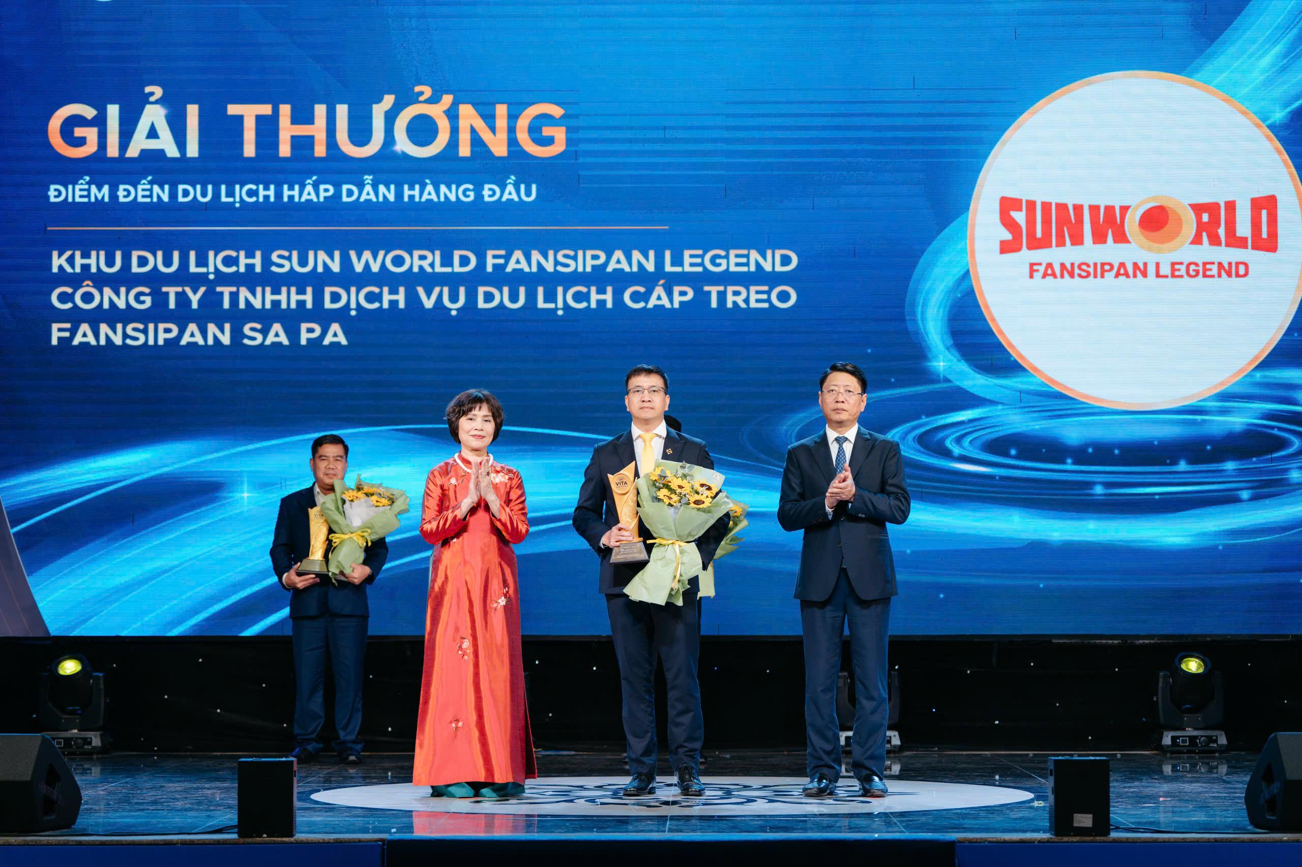 Fansipan được vinh danh là Điểm đến du lịch hấp dẫn hàng đầu Việt Nam 2026