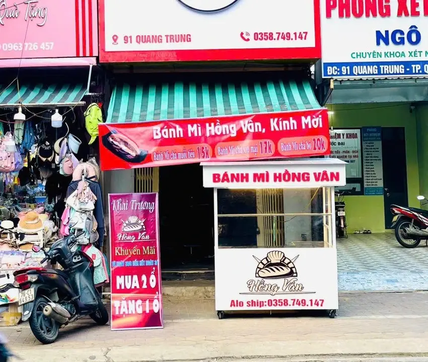 Phạt hơn 213 triệu đồng, đình chỉ cơ sở bánh mì gây ngộ độc hàng loạt