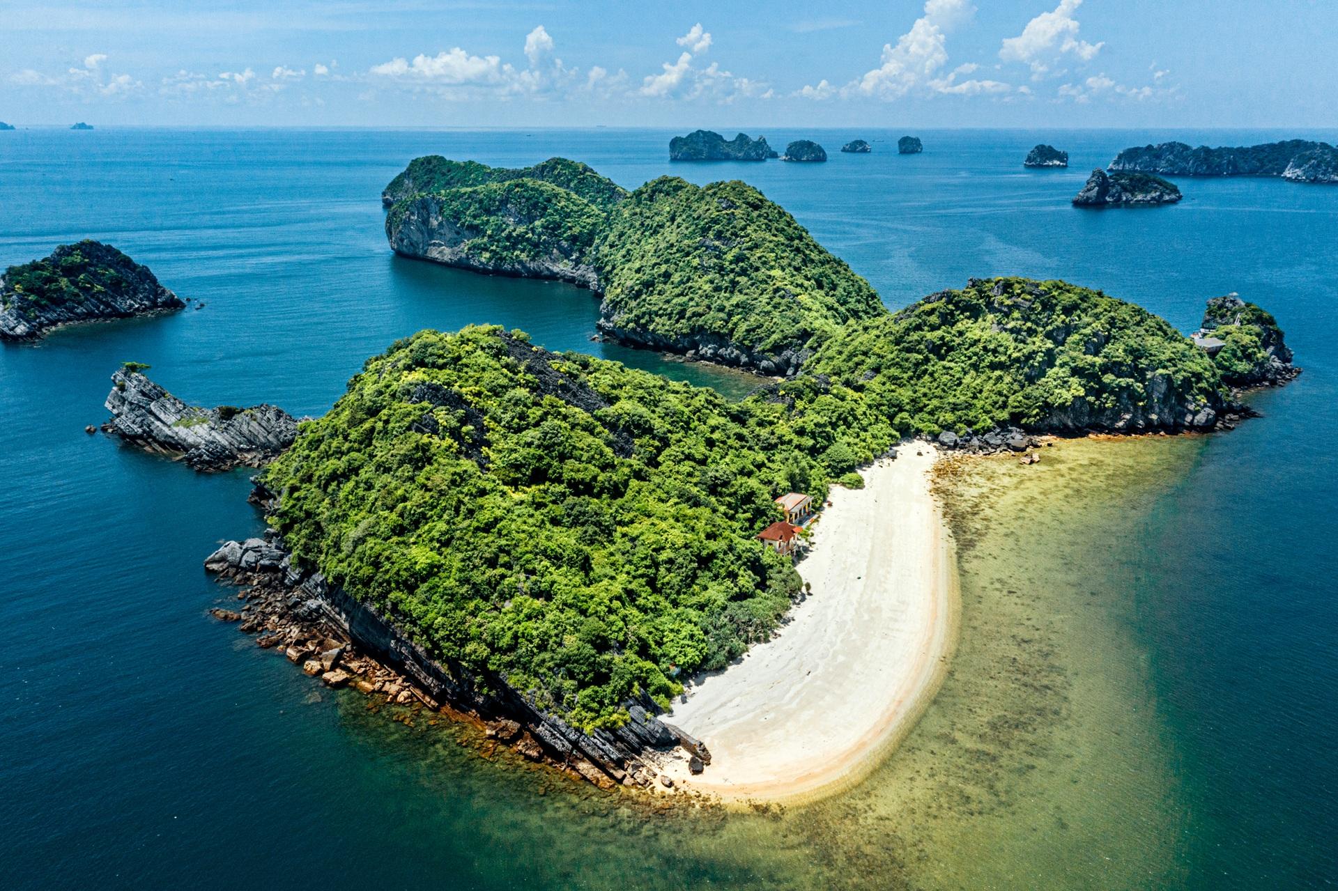 Lý do sức hút Cát Bà chưa bao giờ hạ nhiệt