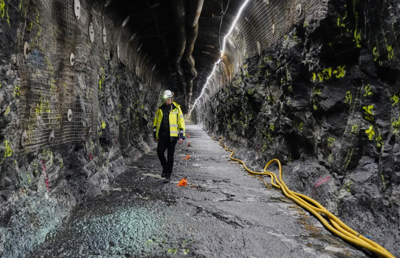 Chi hơn 31.000 tỷ đồng xây kho lưu trữ hạt nhân sâu 400m giữa lòng châu Âu