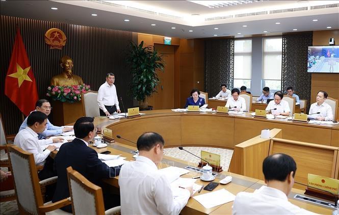 Thủ tướng Lê Minh Hưng: Cắt bỏ triệt để điều kiện kinh doanh không cần thiết