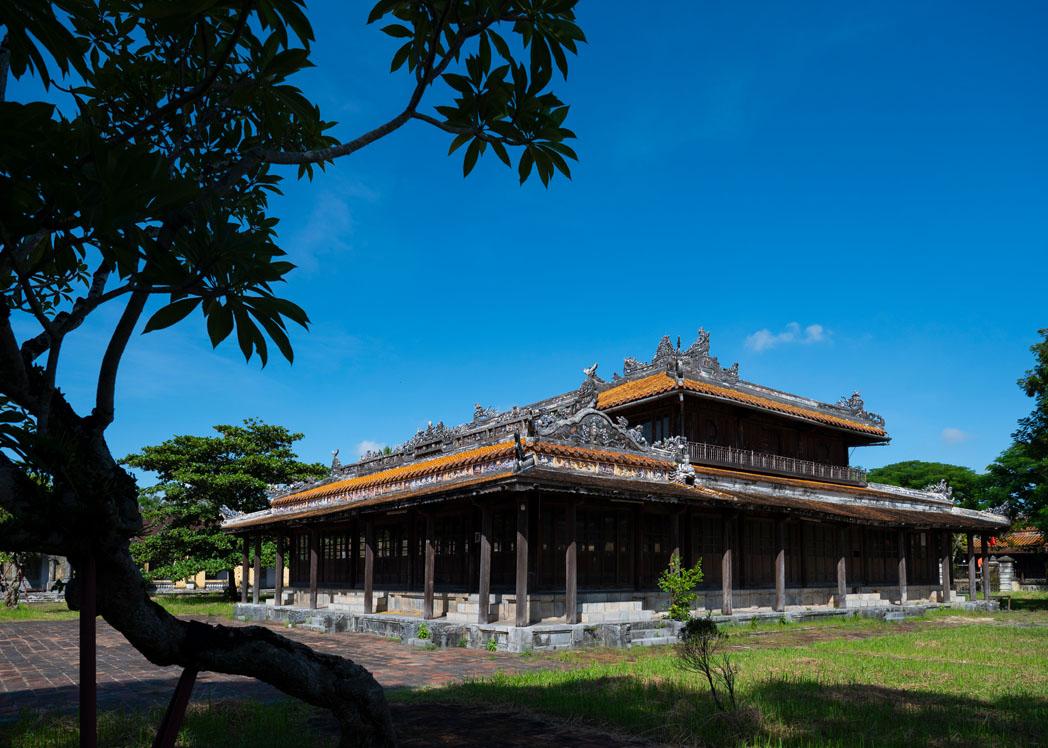 huetourism-quoc-tu-giam-o-hue-hoi-sinh-mot-di-san-giao-duc-trieu-nguyen-1_1778728035.jpg