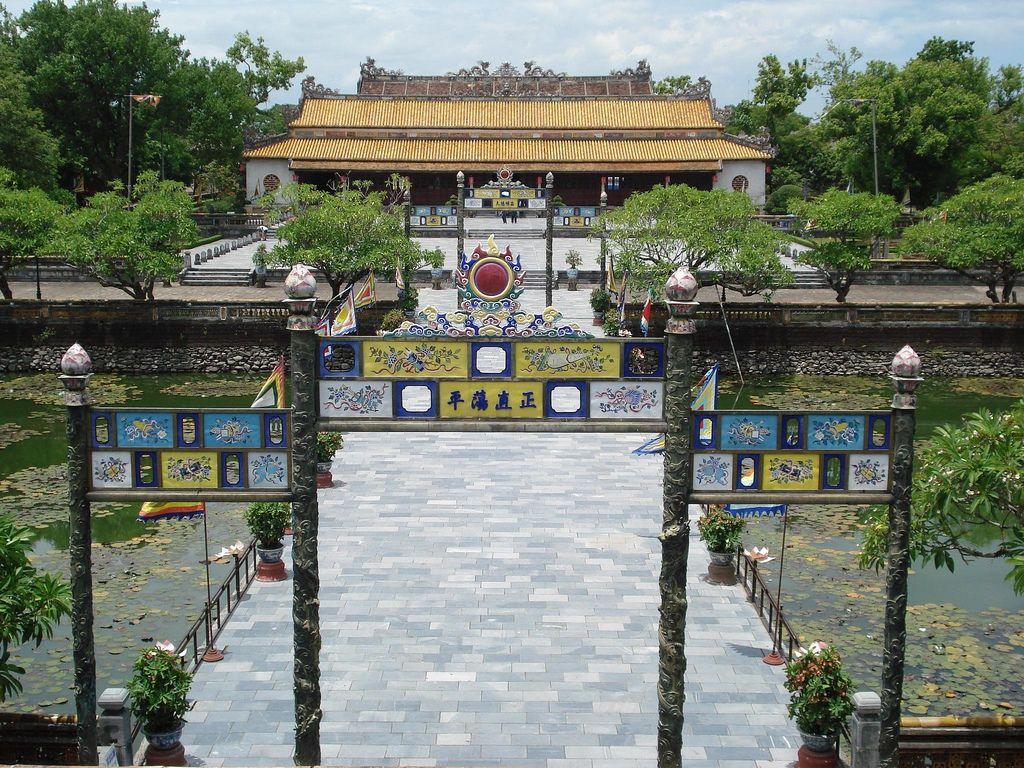 visithue-dien-thai-hoa_1778727851.jpg