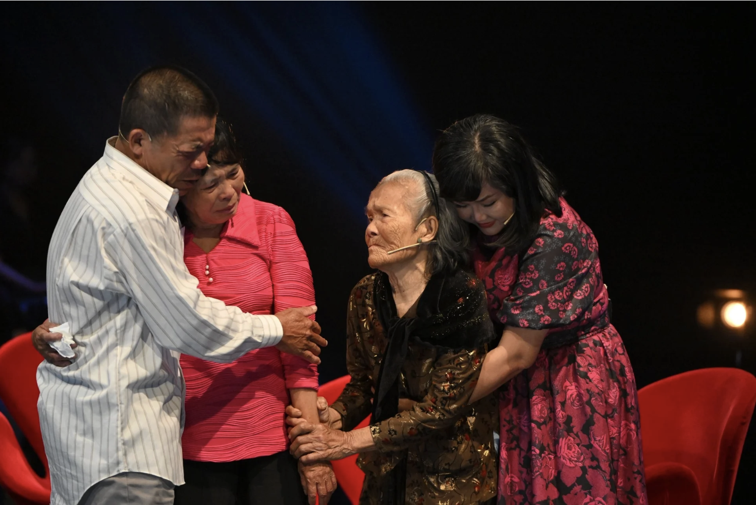 anh-man-hinh-2026-06-14-luc-22.35.20_1781451582.png